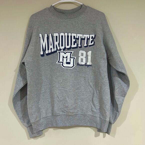 Champion Marquette Golden Eagles Sweatshirt - Picture 1 of 3